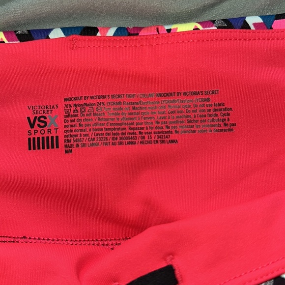 Victoria’s Secret Sport yoga/work out reflective adjustable pants - Picture 3 of 6